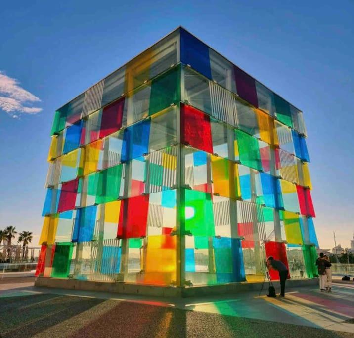 New Luxurious Studio With Patio/Center Málaga Exterior foto